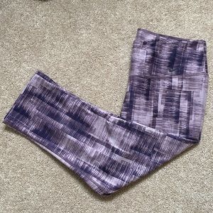 Nike Dri Fit Legend Cropped Legging